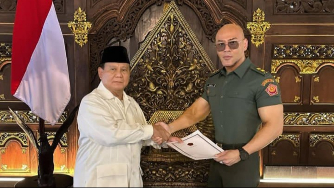 Menhan Prabowo dan Deddy Corbuzier