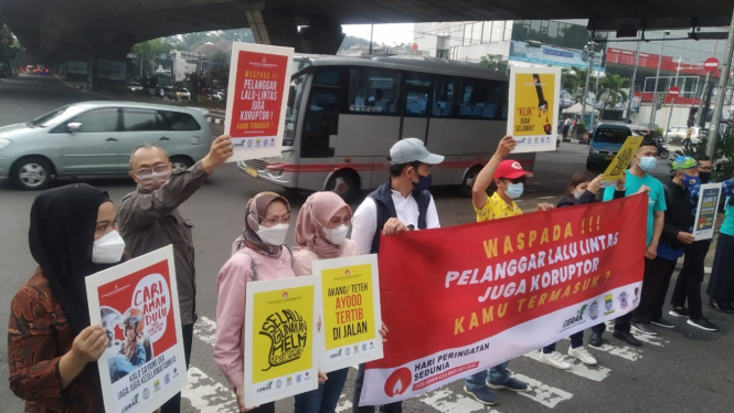 Hari Peringatan Sedunia untuk Korban Lalu Lintas di Kota Bandung