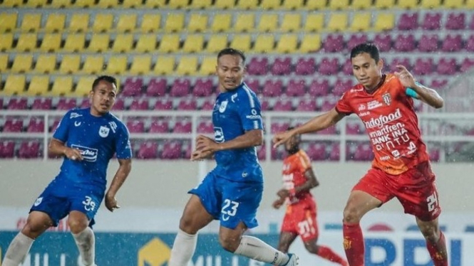 Bali United vs PSIS Semarang Liga 1 2022/2023