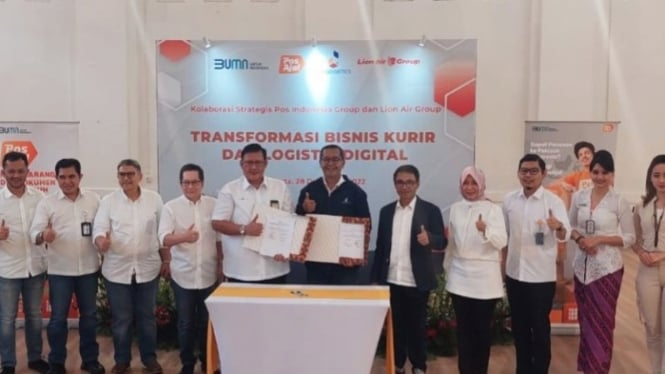 Kolaborasi Pos Indonesia dan Lion Air