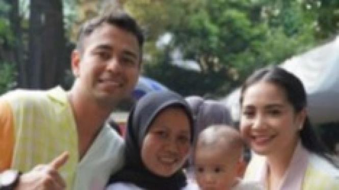Raffi Ahmad dan keluarga