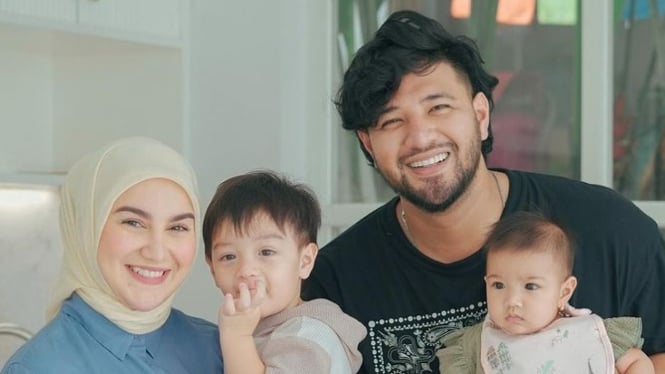 Ammar Zoni dan Irish Bella