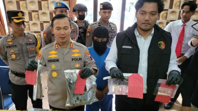 Polisi menangkap dukun pengganda uang di Banjarnegara