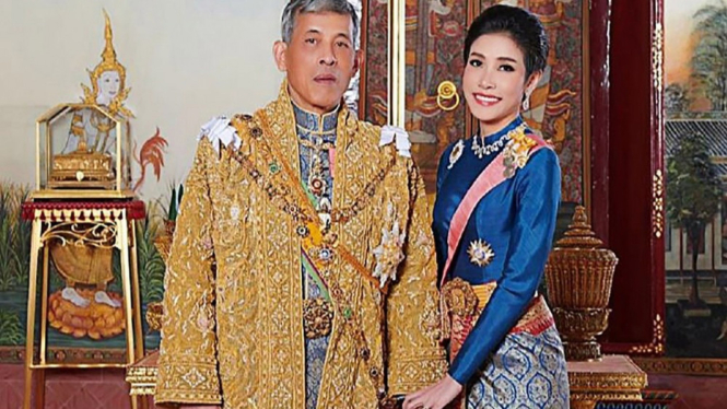 Sineenat Wongvajirapakdi, Selir Raja Thailand Maha Vajiralongkorn