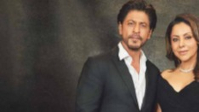 Diterpa Isu Perselingkuhan SRK Beberkan Sikap Gauri Khan