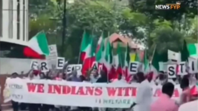 Warga India Demonstrasi Bela Palestina