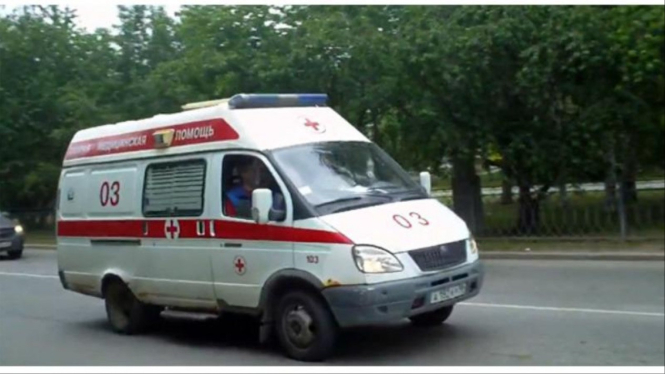 Ilustrasi mobil ambulans