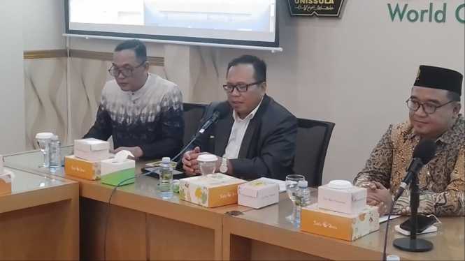 Rekor Unissula Semarang, Prof Gunarto