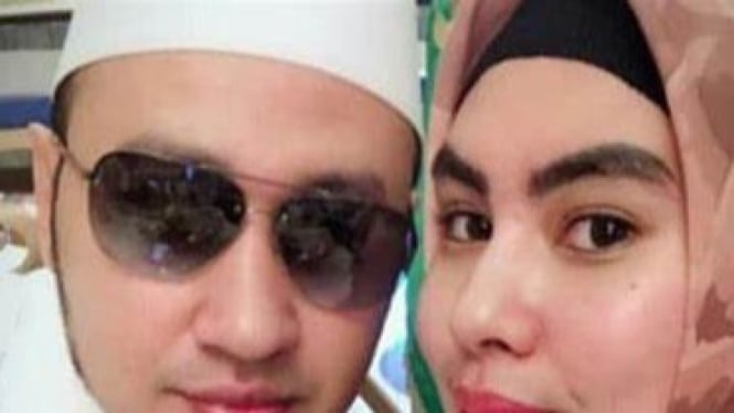 Habib Usman Bin Yahya dan Kartika Putri