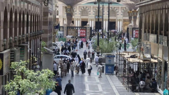 Salah satu hotel jemaah di Madinah.