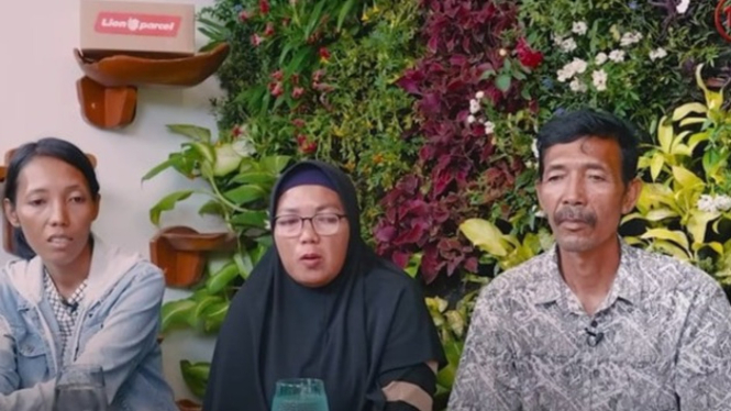 Kakak, Ibu dan Ayah Vina Cirebon.