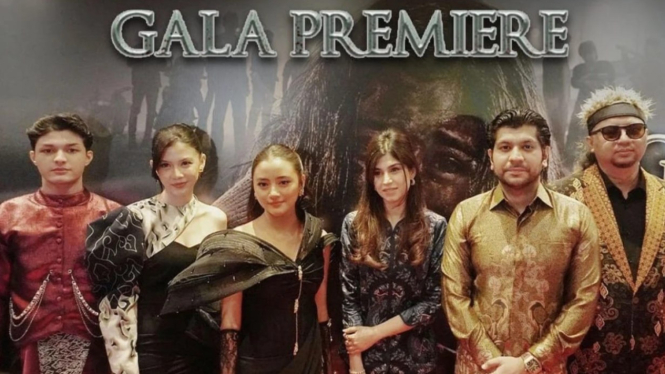 Produser dan pemeran film Vina: Sebelum 7 Hari.