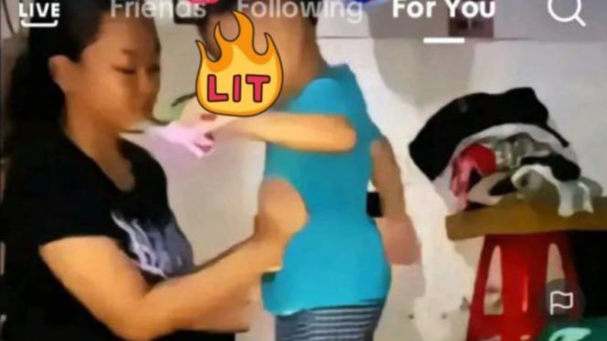 Viral seorang ibu diduga lakukan pelecehan seksual kepada anak.