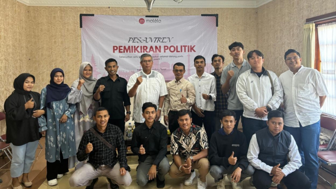 Pesantren Pemikiran Politik