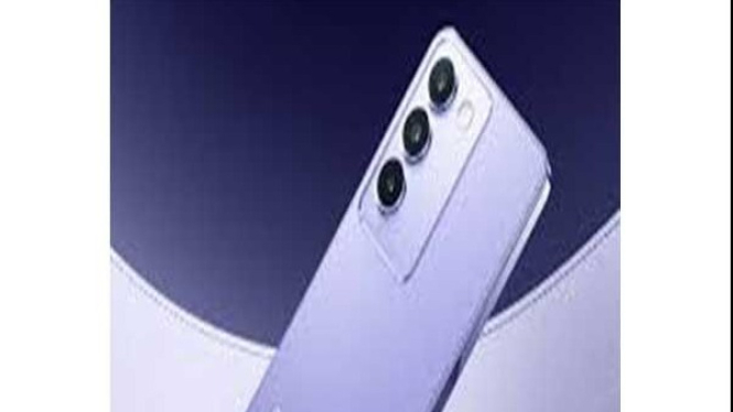 Vivo V40 yang baru saja diluncurkan