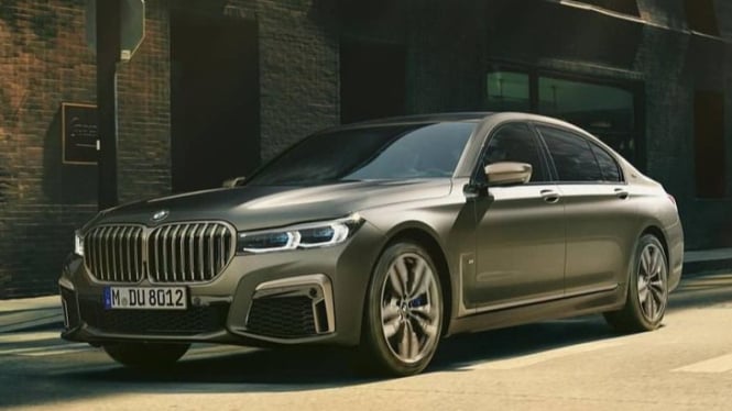 BMW 7 Series