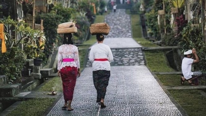 Hari Raya Galungan di Bali