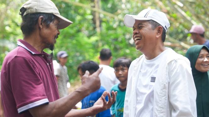 KDM bantu selesaikan jembatang mangkar di Banjarsari.