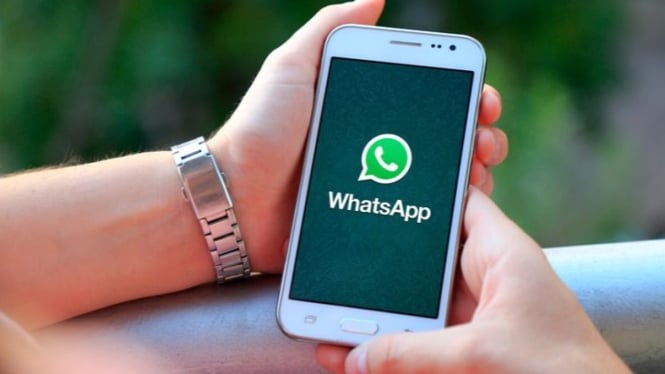 Whatsapp pada iPhone