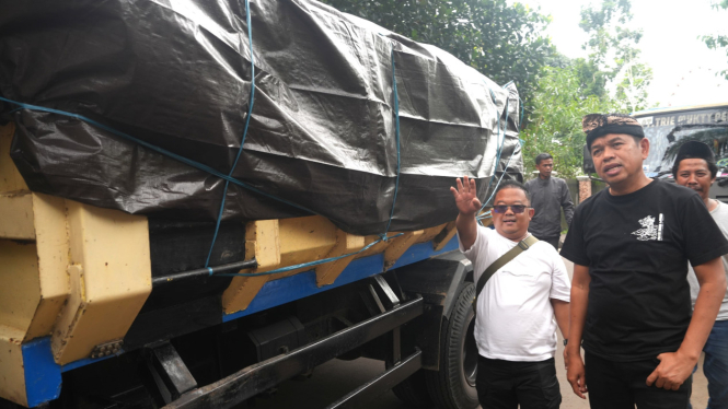 Dedi Mulyadi kirim bantuan untuk korban banjir Sukabumi.