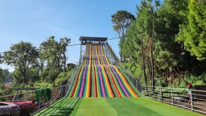 Rainbow Slide