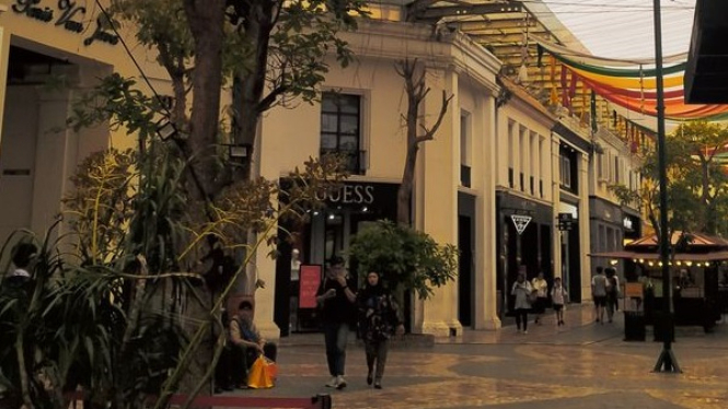 Justus Steak House Paris Van Java