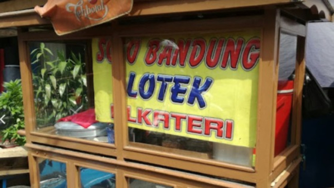 Lotek dan Es Cendol Alkateri