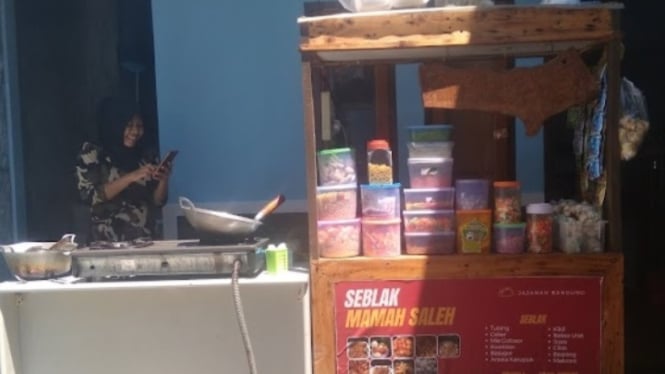 Warung Seblak Mamah Saleh