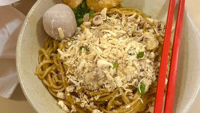 Mie Ayam Lezat Luna