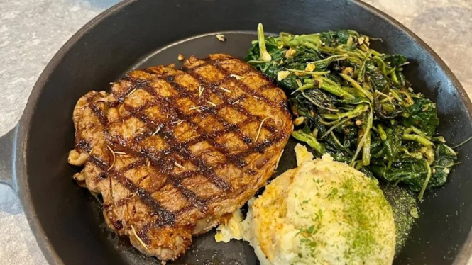 Steakhouse by Holycow!