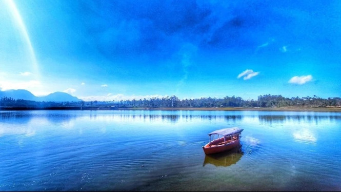 Wisata Cileunca Pangalengan