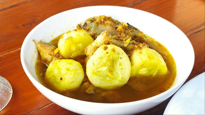 Sup Ikan Bumbu Base Genep