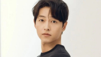 Benarkah Kekasih Baru Song Joong Ki Hamil? Ini Kata Agensi