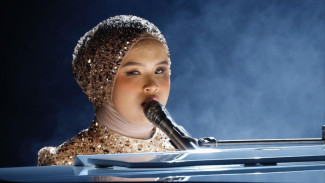 Keren, Putri Ariani Jadi Satu-satunya Orang yang Diizinkan David Foster Memainkan Piano Miliknya