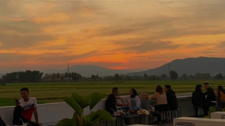 Cafe Aesthetic di Serang Banten Ini Tawarkan View Epic, Ngopi Mulai Rp15 Ribuan!