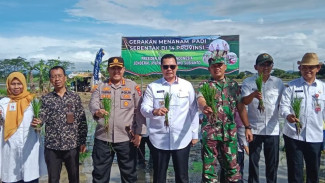 Wali Kota Serang Siapkan Bantuan Modal, Petani Bebas dari Jeratan Utang, Premi Asuransi Ditanggung Pemkot