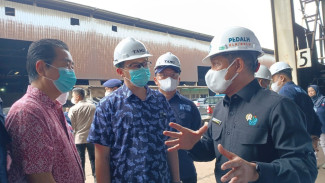 Menteri Hanif Hentikan Aktifitas Peleburan Baja di Tangerang Usai Cemari Kualitas Udara