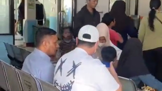 Menyamar Jadi Pasien, Walikota Serang Budi Rustandi Diam-diam Sidak Puskesmas Serang Kota