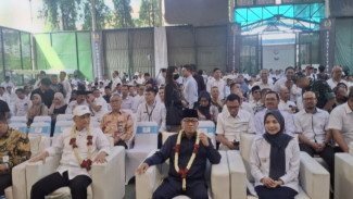 Mendes PDT Yandri Susanto 'Sentil' Bahrul Ulum, Ungkit Pertarungan Pilkada Serang