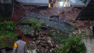 Hujan Deras, BPBD Tangsel Catat Banjir dan Longsor di Sejumlah Lokasi