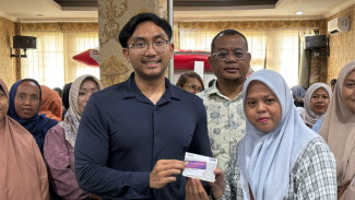 Ratusan Warga Tangerang Selatan Tersenyum Lega dapat PIP yang Disalurkan Ananda