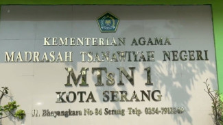 Guru Honorer Dipecat Sepihak Ramai Dimedsos, MTsN 1 Kota Serang Bongkar Fakta Sebenarnya