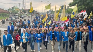 Aktivis PMII Banten Geruduk DPRD, Bongkar Kemewahan Pejabat dan Tuntut Keadilan Sosial