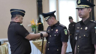Alex Akbar Dilantik Jadi Kasi Intelijen Kota Bandung dan Arie Prasetyo Jabat Kasi Pemulihan Aset