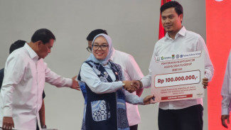 Ratusan Desa Terima Dana Rp27,4 Miliar Koperasi Merah Putih, Wamenkop : Harus Transparan