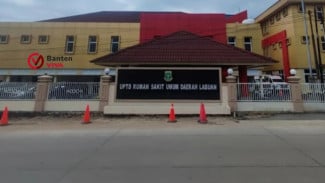 Pasien BPJS di Pandeglang Ditolak Rawat Inap, Nakes RSUD Labuan Geruduk Rumah Orang Tua