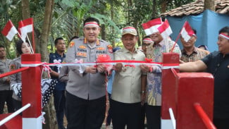 Polresta Serang Kota Resmikan Delapan Jembatan Merah Putih Presisi Nusantara