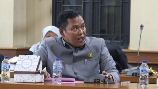 Ketua Komisi I DPRD Pandeglang, Endang Sumantri