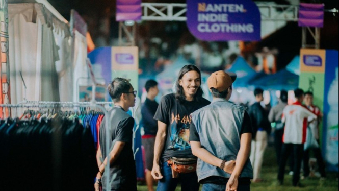 Banten Indie Clothing di Alun-alun Pandeglang