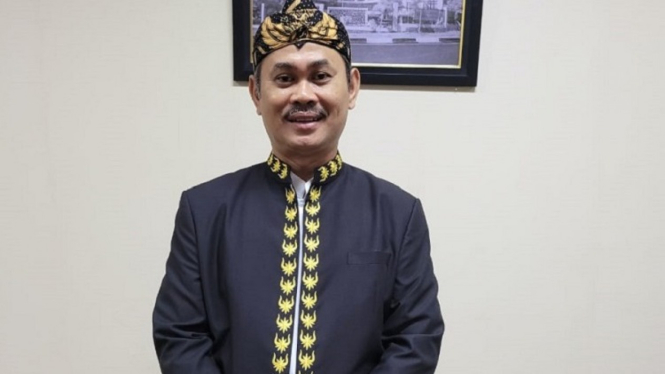 Kadis Dindikbud Banten Dr. H. Tabrani, M.Pd